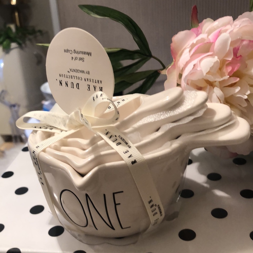 New Rae Dunn 4pc. Handled Measuring Cup Set - Picture 3 of 8